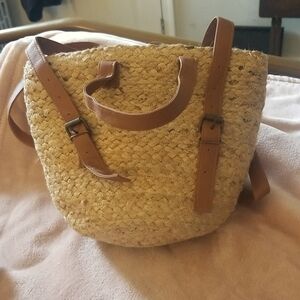 Straw beach bag